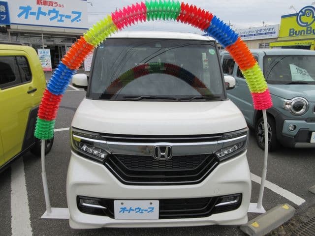 Car thumbnail 2