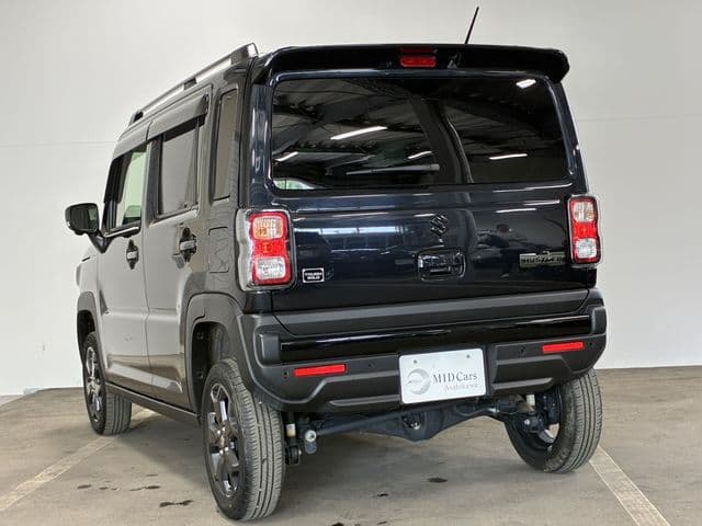 Car thumbnail 3