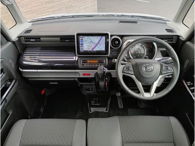 Car thumbnail 3