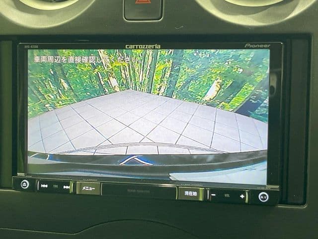 Car thumbnail 4
