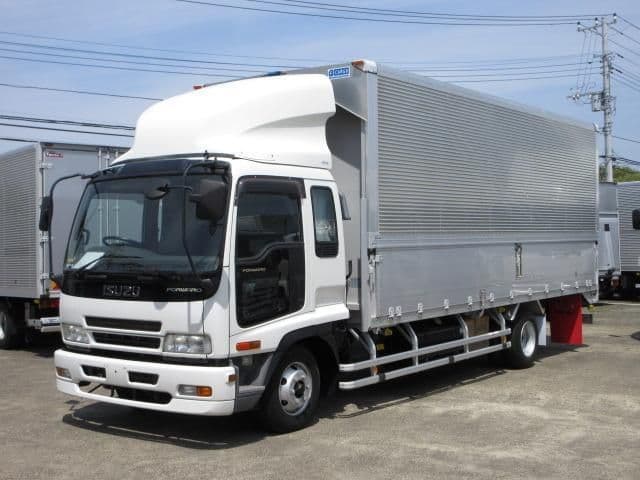 ISUZU