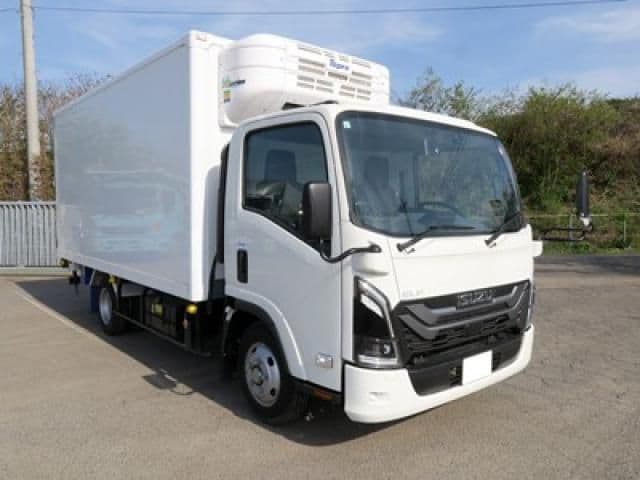 ISUZU