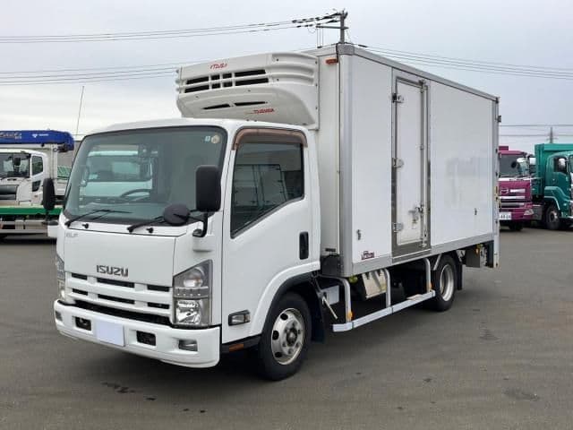 ISUZU