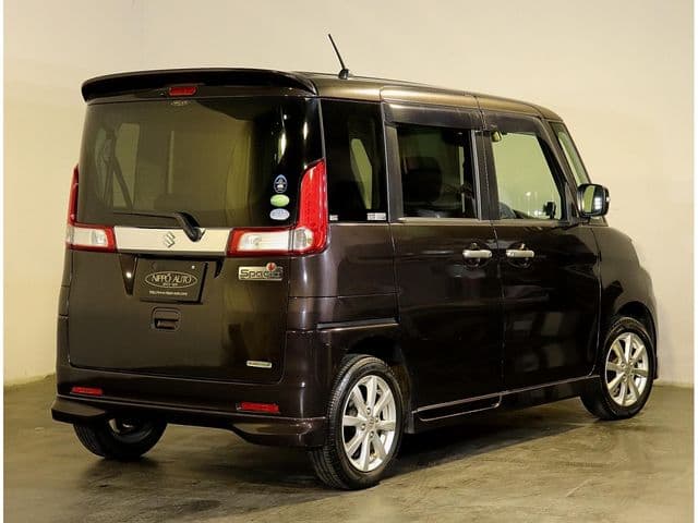 Car thumbnail 3