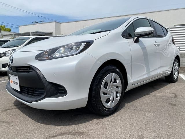 Car thumbnail 4