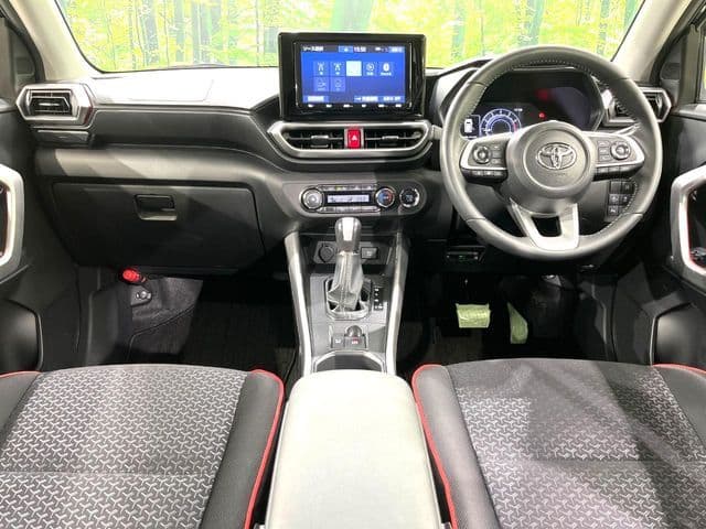 Car thumbnail 2