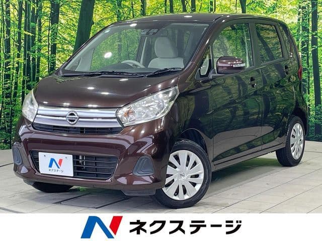 NISSAN