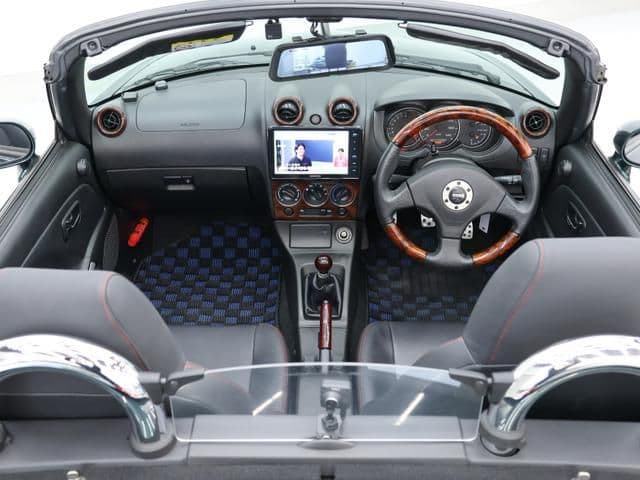 Car thumbnail 2