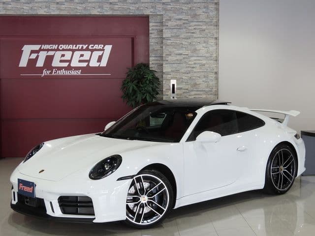 PORSCHE