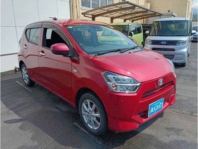 Car thumbnail 3