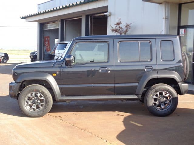Car thumbnail 4
