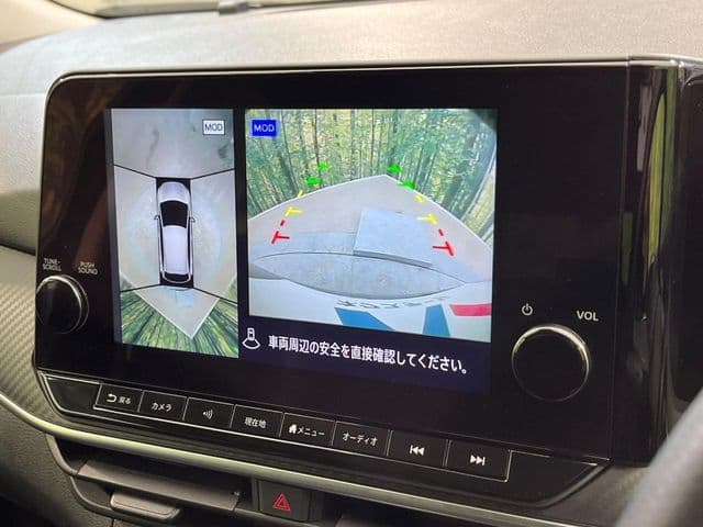 Car thumbnail 4
