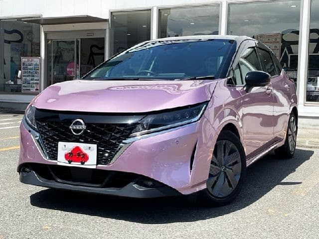 NISSAN
