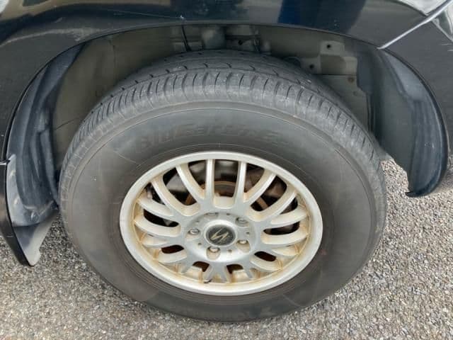 Car thumbnail 4