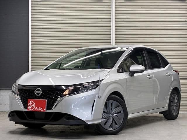 NISSAN