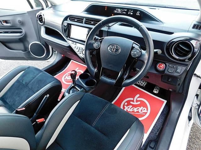Car thumbnail 3