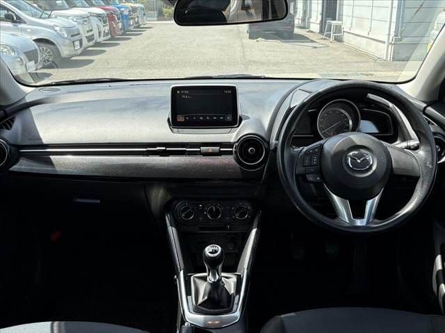 Car thumbnail 2