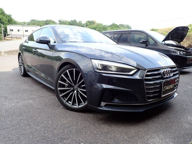 AUDI