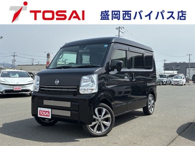 NISSAN