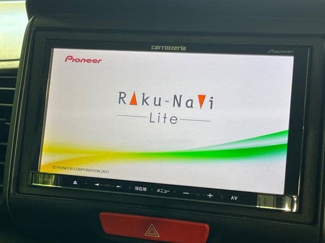 Car thumbnail 3