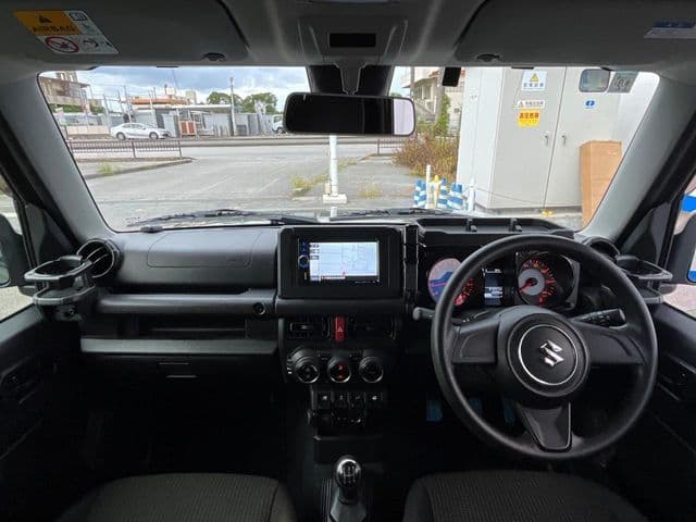 Car thumbnail 2