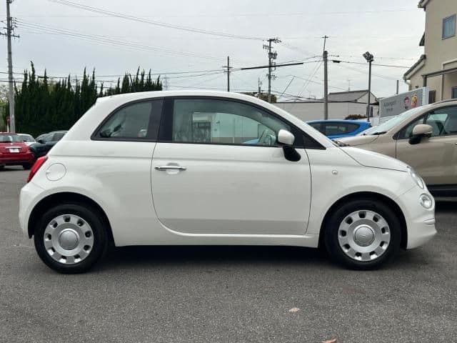 Car thumbnail 4