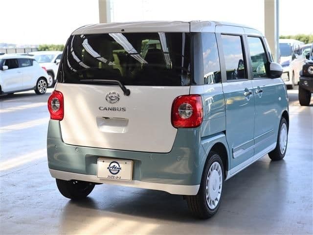 Car thumbnail 4