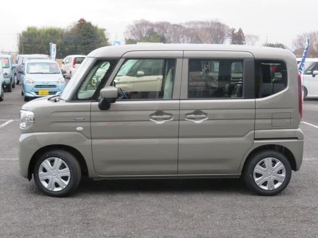 Car thumbnail 2