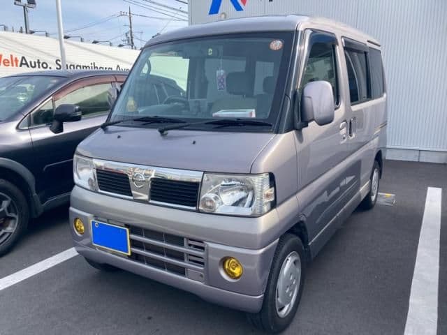 NISSAN