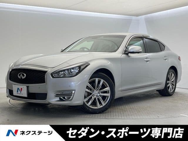 NISSAN