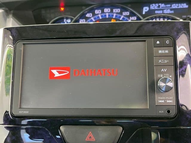 Car thumbnail 3