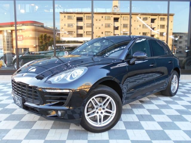 Car image 1