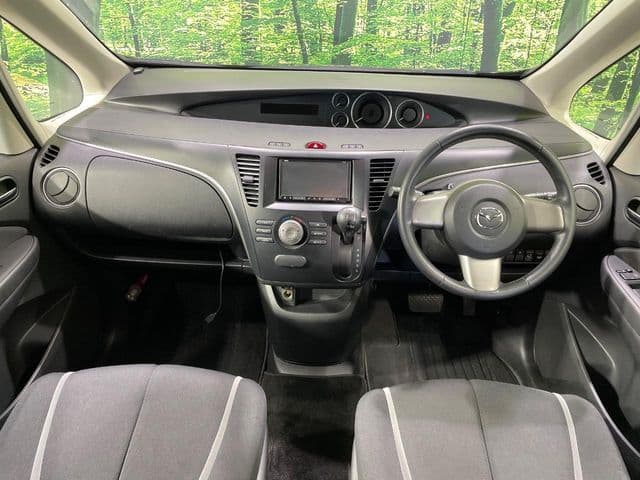 Car thumbnail 2