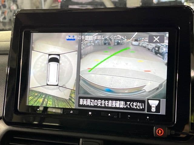 Car thumbnail 3