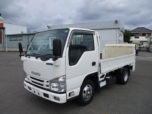 ISUZU