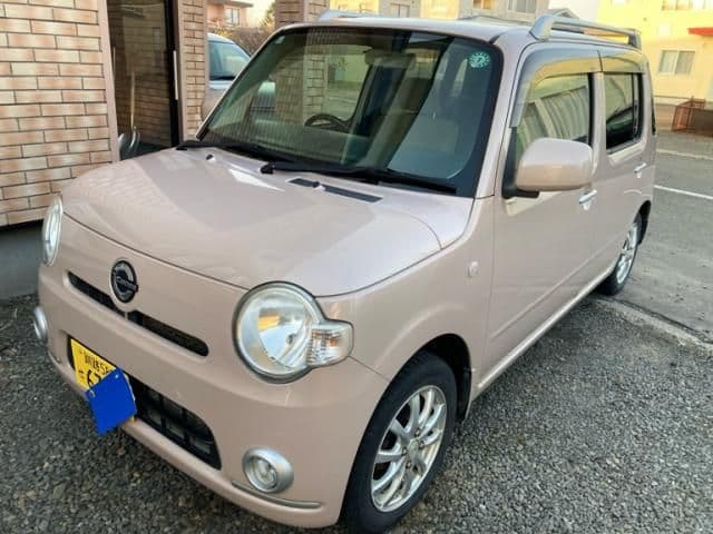 Car image 1