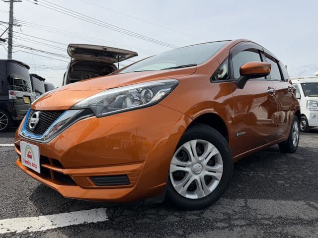 NISSAN