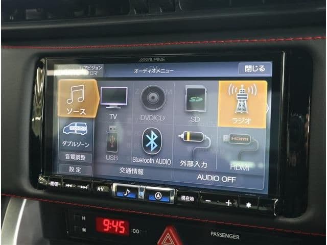 Car thumbnail 3