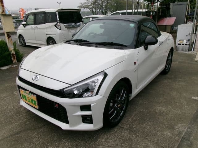 Car thumbnail 3
