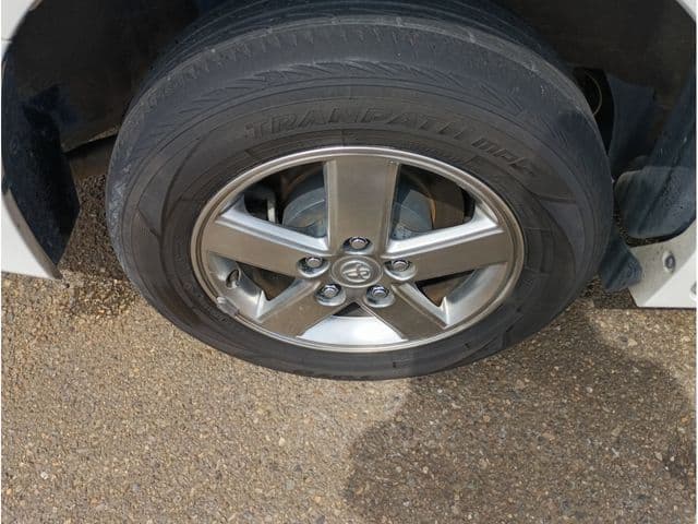 Car thumbnail 4