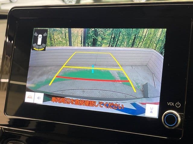 Car thumbnail 4