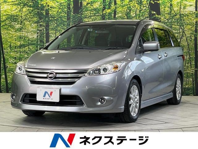 NISSAN