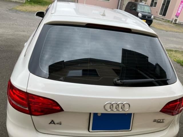Car thumbnail 4