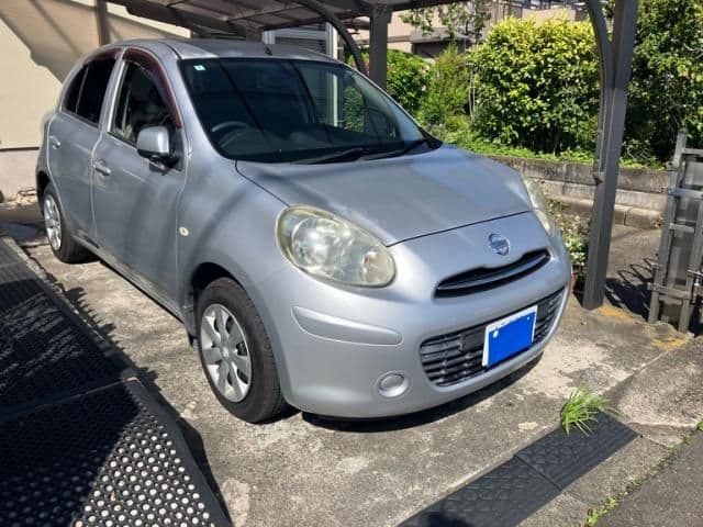 NISSAN