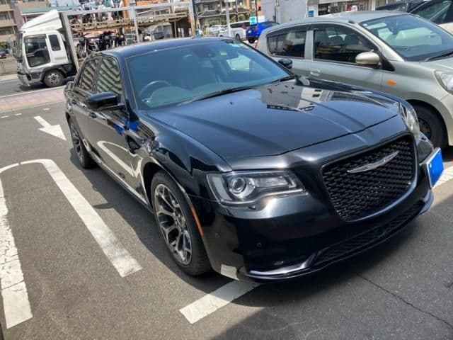 Car thumbnail 4