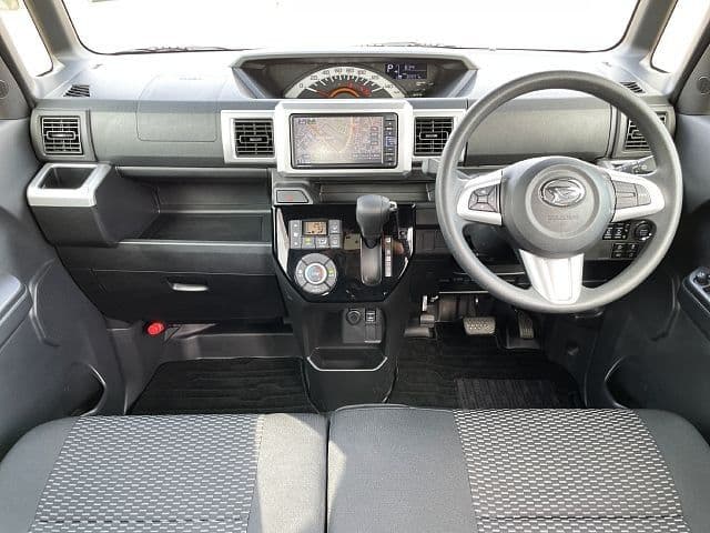 Car thumbnail 2