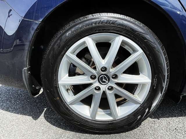 Car thumbnail 4