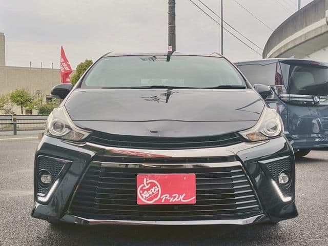 Car thumbnail 3
