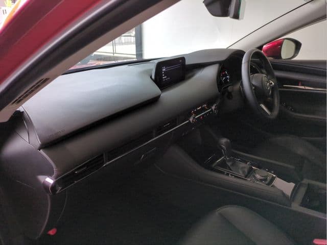 Car thumbnail 3
