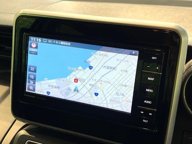 Car thumbnail 3